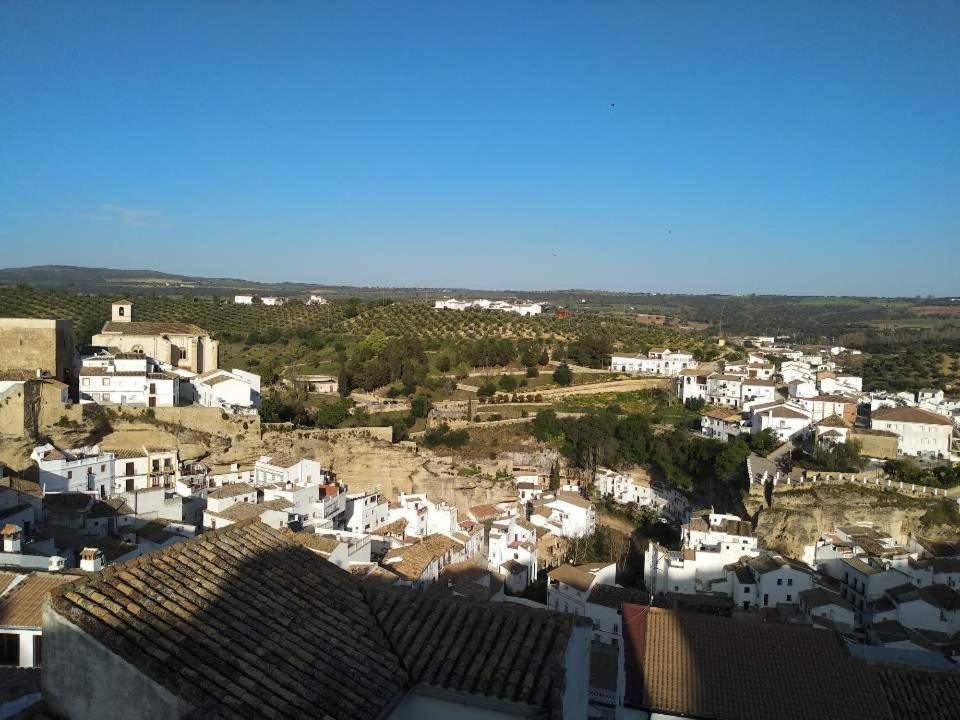 Alojamiento Rural Carmen Setenil De Las Bodegas Exterior foto